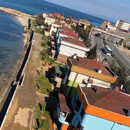 Seyran Seaside - 1-middle Floor Трабзон
